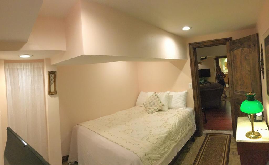 ソルトレイクシティ エラーベック マンション ベッド & ブレックファスト Bed & Breakfast エクステリア 写真
